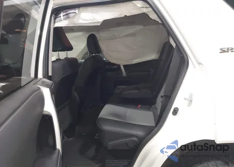 2021 Toyota 4Runner Sr5 Premium из США, поврежденный, VIN JTENU5JR8M5874315